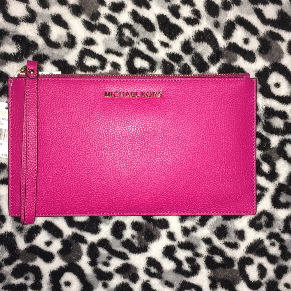 Michael Kors Wristlet